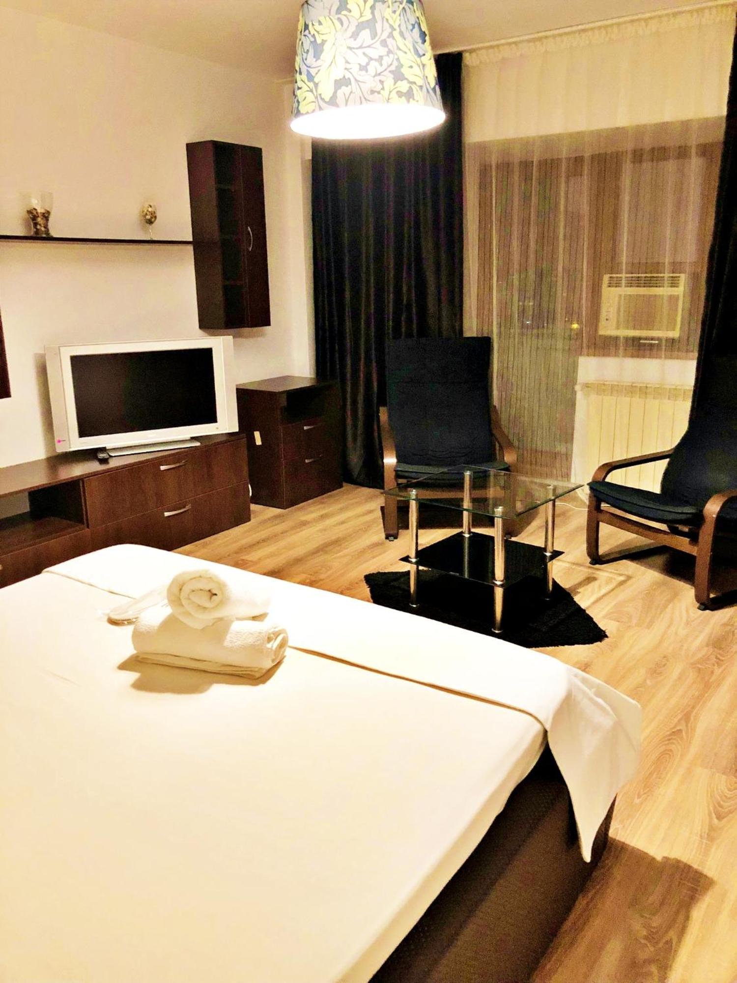 Dream Residence Romantic บูคาเรสต์ ภายนอก รูปภาพ