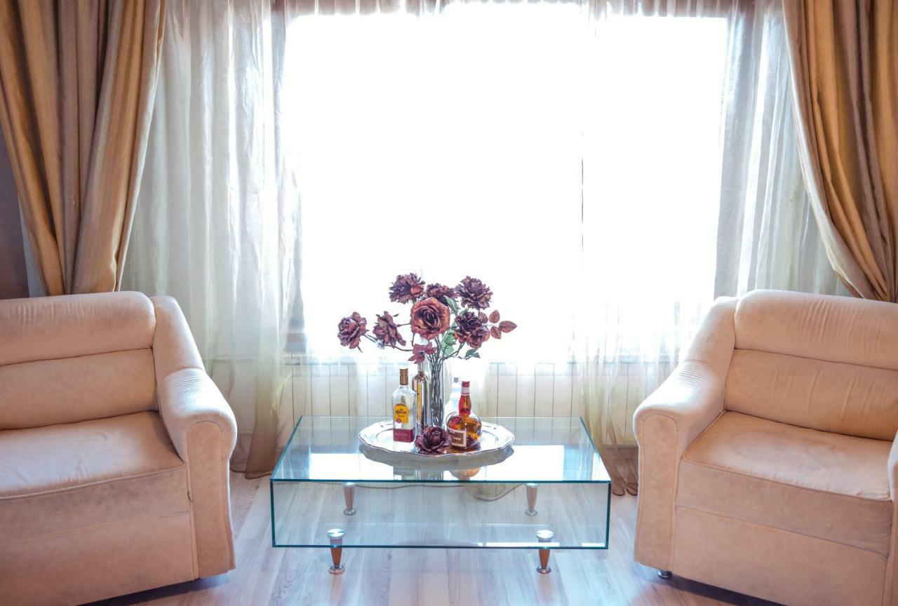Dream Residence Romantic บูคาเรสต์ ภายนอก รูปภาพ