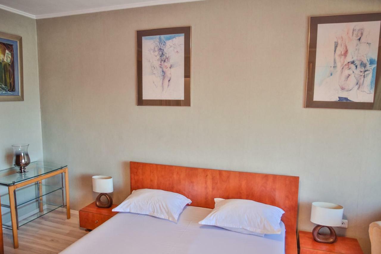 Dream Residence Romantic บูคาเรสต์ ภายนอก รูปภาพ