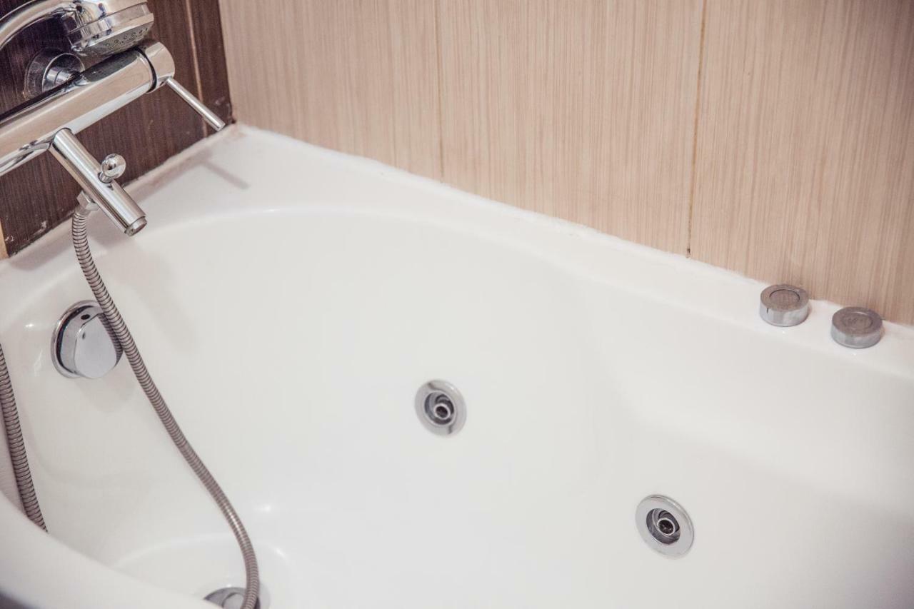 Dream Residence Romantic บูคาเรสต์ ภายนอก รูปภาพ